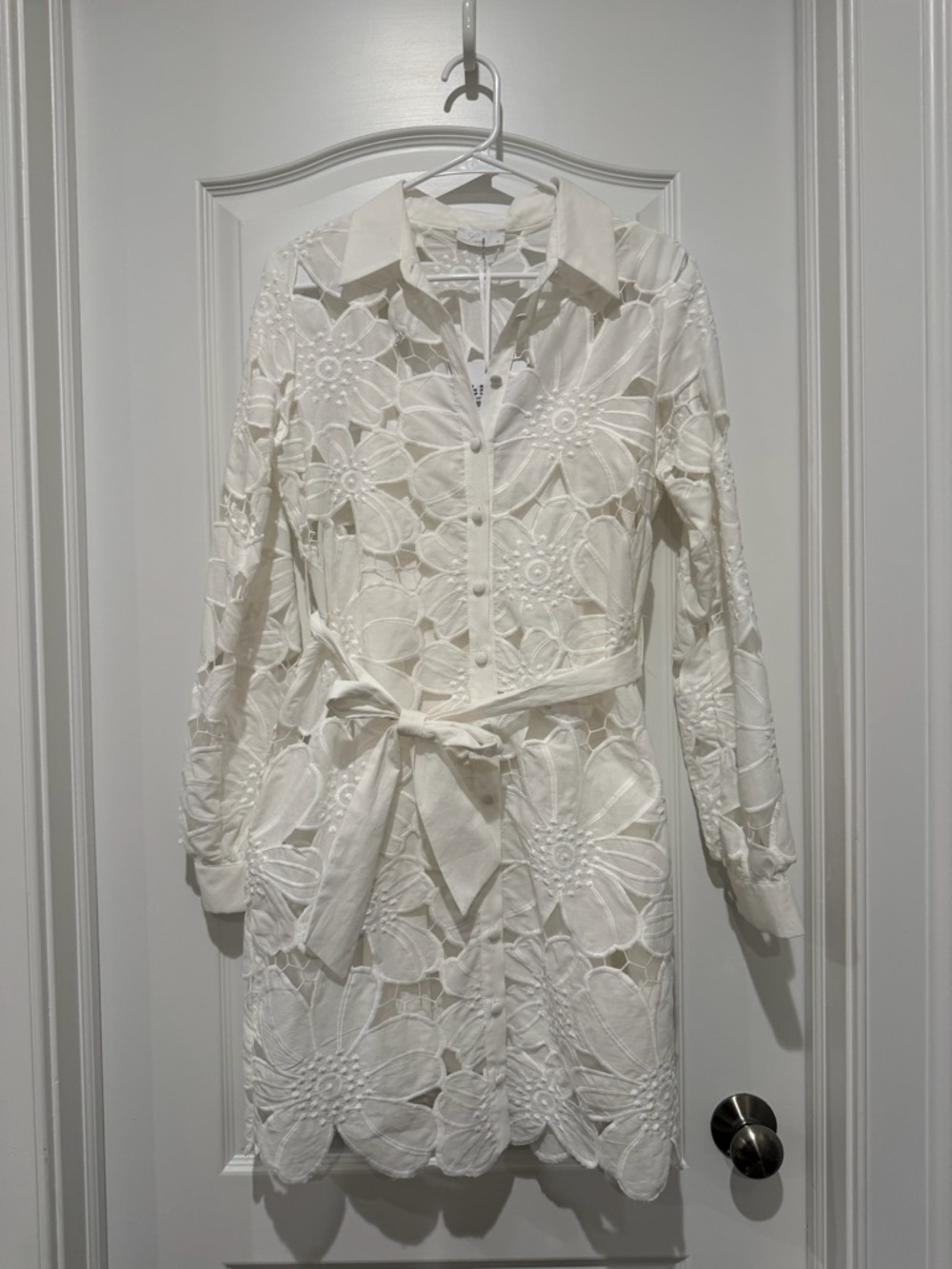 Women's White Long-Sleeve Lace Shirt Dress with Tie Waist
